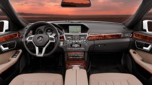 Mercedes Benz E350 6 300x168 باتری بنز E350