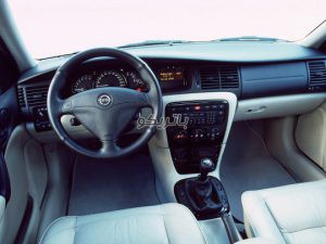 OPEL VECTRA 6 300x225 باتری اپل وکترا