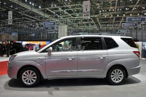 SsangYong Rodius 3 300x199 باتری سانگ یانگ رودیوس