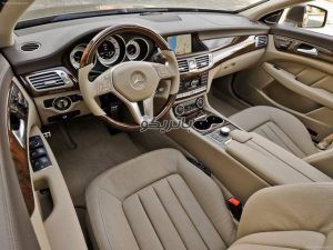 benz CLS350 8 300x225 باتری بنز CLS350