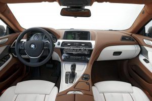 bmw 640i 10 300x199 باتری بی ام و 640