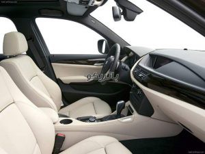 bmw x1 6 300x225 باتری بی ام و X1