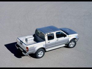 nissan pickup 4 300x225 باتری نیسان پیکاپ