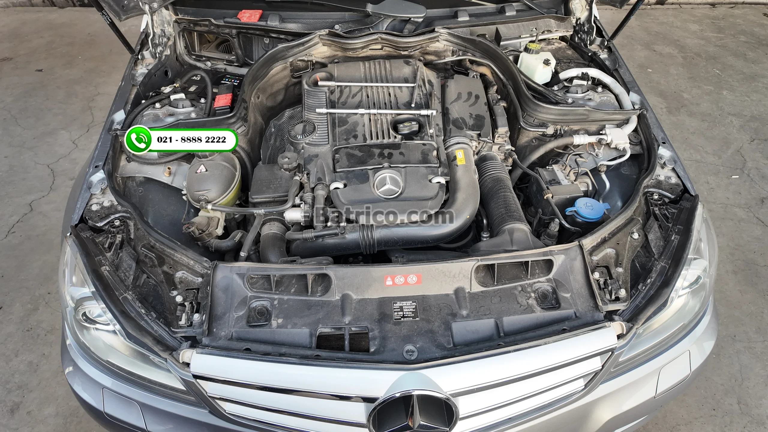 محل نصب باتری مرسدس بنز C200